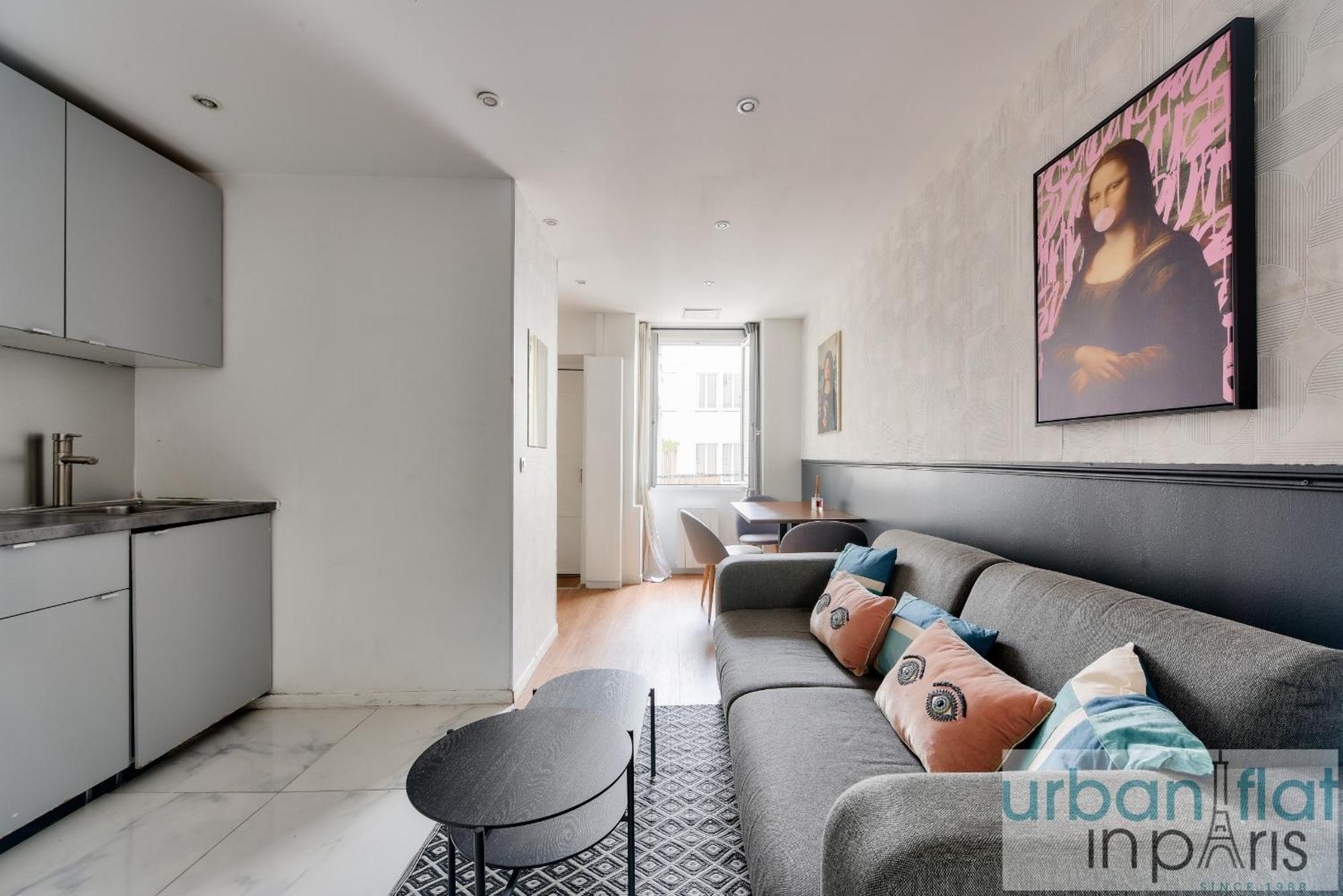 04 Flat Montorgeuil 3 Appartamento